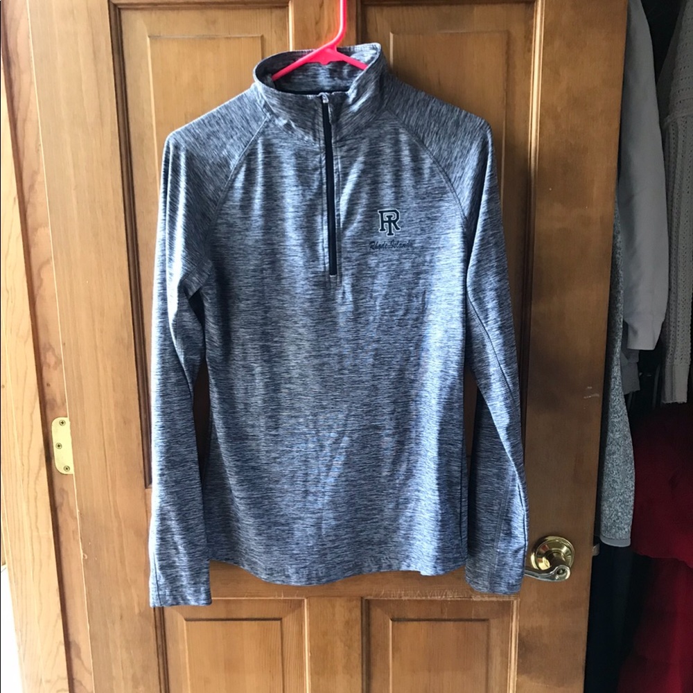 URI quarter zip